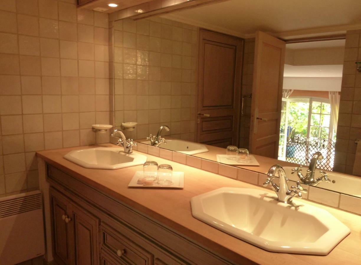 Bed and Breakfast Le Bastidon Saint-Michel Sainte-Maxime Exterior foto