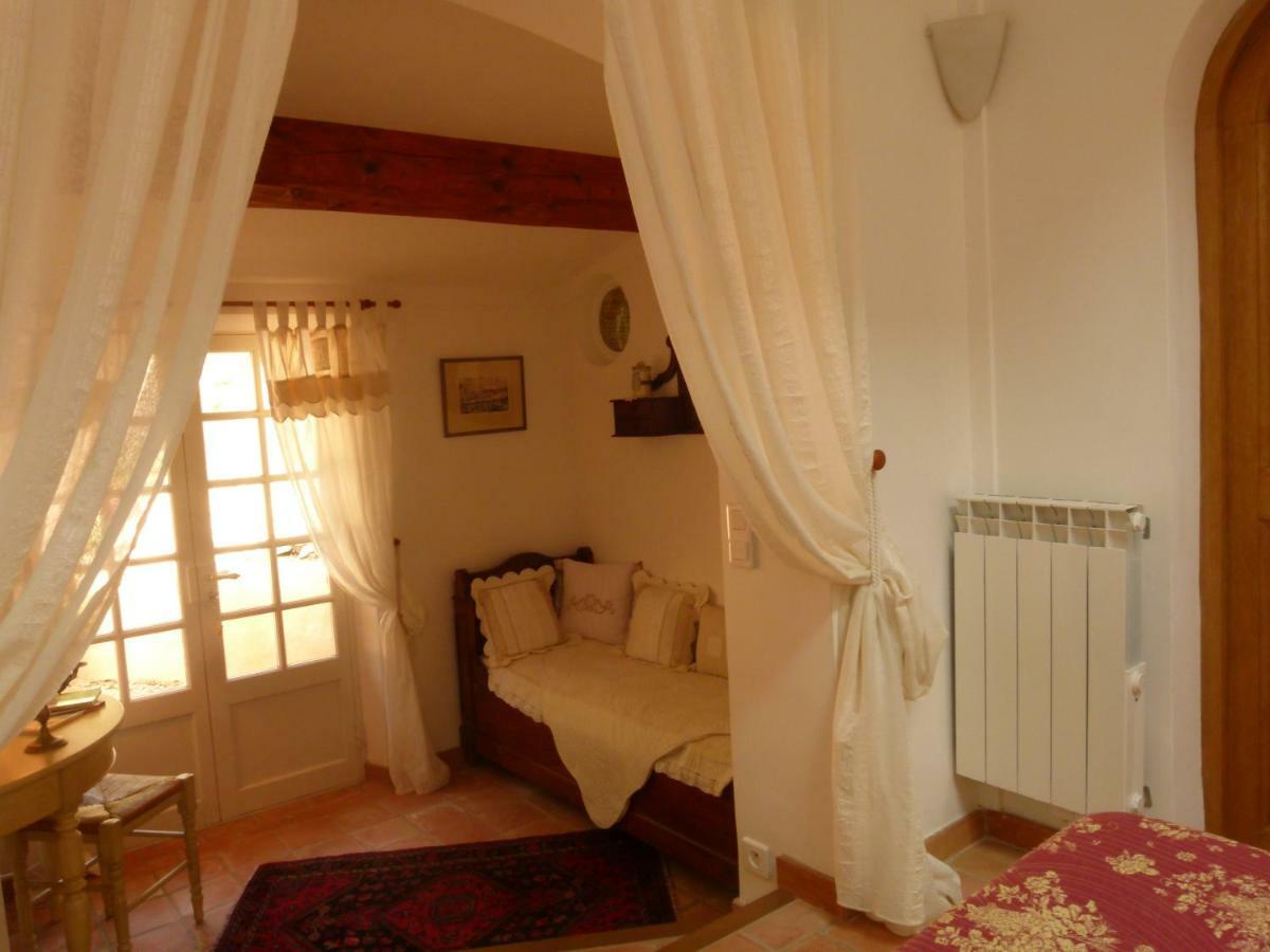 Bed and Breakfast Le Bastidon Saint-Michel Sainte-Maxime Exterior foto